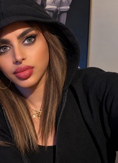 بدور - Transsexual escort in Beirut Photo 22 of 24