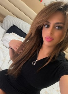 بدور - Transsexual escort in Beirut Photo 23 of 24