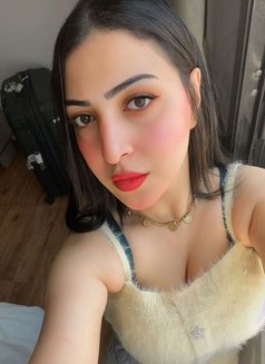 ساندي السوريه - escort in Abu Dhabi Photo 1 of 4