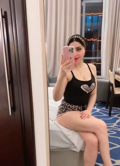 ساندي السوريه - escort in Abu Dhabi Photo 3 of 4