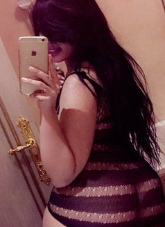 سيلين - escort in Beirut Photo 5 of 5