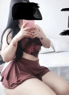 سحر - puta in Dubai Photo 1 of 1