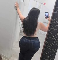 سالي - escort in London