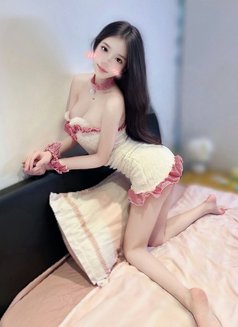 王喜喜 - escort in Manila Photo 4 of 7