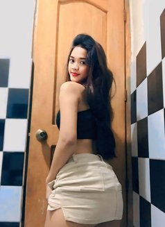 姜黎儿 - escort in Manila Photo 4 of 4