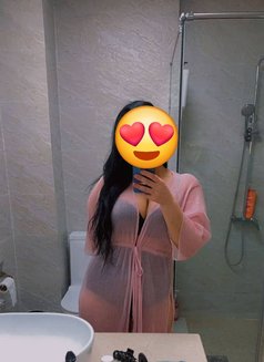 لولي دلوعه - escort in Muscat Photo 13 of 17