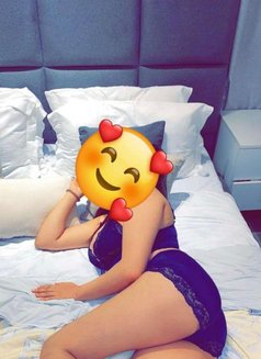 رنود جديدة في الرياض - escort in Riyadh Photo 1 of 3