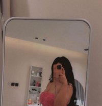 رنود جديدة في الرياض - نظام عمه موجود - escort in Riyadh Photo 2 of 3