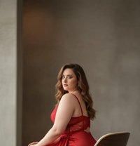 اميره جديده في الرياض - escort in Riyadh