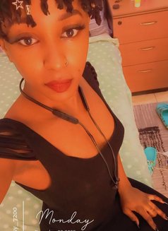 انيتيه عمر - escort in Riyadh Photo 4 of 4