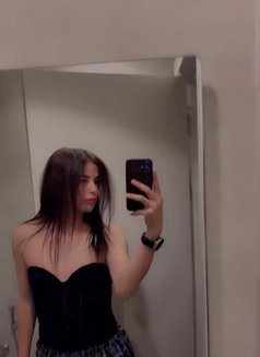 ميشو ممارساتي بالرابط - Transsexual escort in Abu Dhabi Photo 23 of 26