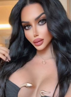 Huda 🇸🇦 تعال شوف - Acompañantes transexual in Bangkok Photo 8 of 8