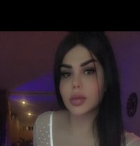 ميمو - Transsexual escort in Beirut