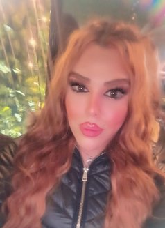 جونيلا - Acompañantes transexual in Beirut Photo 3 of 9