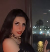 جوليان - Transsexual escort in Cairo