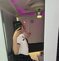โยซี่ - Transsexual escort in Dubai