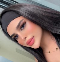سلطانةMy penis is big - Transsexual escort in Dubai Photo 13 of 13