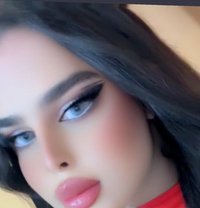 سلطانة - Transsexual escort in Dubai Photo 14 of 15