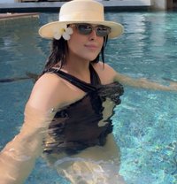 سلطانة - Transsexual escort in Dubai Photo 11 of 11