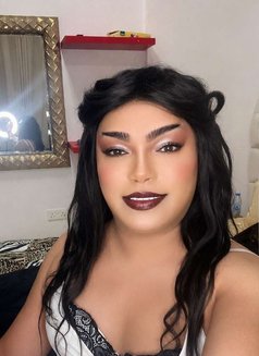 دلع مولع - Acompañantes transexual in Muscat Photo 1 of 1