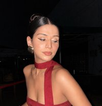 𝑪𝒉𝒂𝒂𝒓𝒖 🦢 - Transsexual escort in New Delhi
