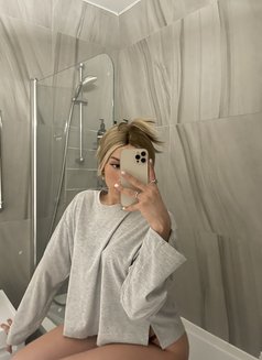 Эл 🏳️⚧️ - Transsexual escort in Riyadh Photo 6 of 13