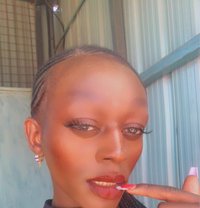 አልማ - Acompañantes transexual in Nairobi
