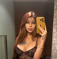 𝐅𝐚𝐫𝐚𝐡 𝐋𝐮𝐧𝐚 🇱🇧 - puta in Bangkok Photo 1 of 16