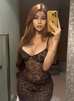 𝐅𝐚𝐫𝐚𝐡 𝐋𝐮𝐧𝐚 🇱🇧 - escort in Kuala Lumpur Photo 1 of 17