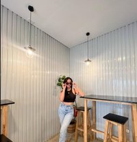 Андреа Словак - escort in Cebu City