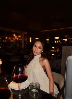 πΏππ₯ππ ΰ¨ΰ§ - escort in Cebu City Photo 3 of 17