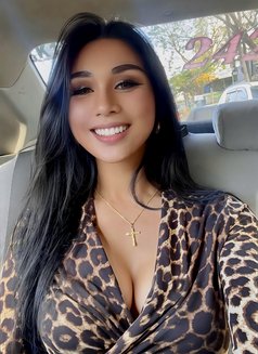 Андреа Словак - companion in Cebu City Photo 10 of 10