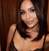 𝐿𝑒𝑥𝑖𝑒 𝑙𝑜𝑣𝑒 (limited days in hk) - escort in Hong Kong Photo 1 of 20
