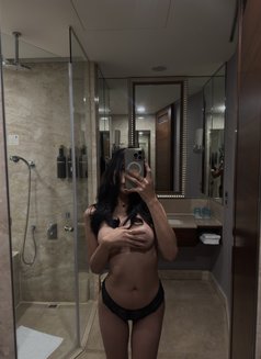 Fantasylexie - escort in Taipei Photo 9 of 14