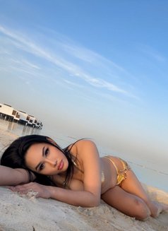 غناتيه - Transsexual escort in Abu Dhabi Photo 28 of 30