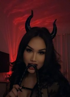 غناتيه - Acompañantes transexual in Abu Dhabi Photo 1 of 30