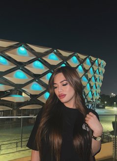 𝓔𝓵𝓵𝓸𝓲𝓼𝓮 𝓢𝓪𝓷𝓽𝓸𝓼 - Acompañantes transexual in Al Ain Photo 15 of 17
