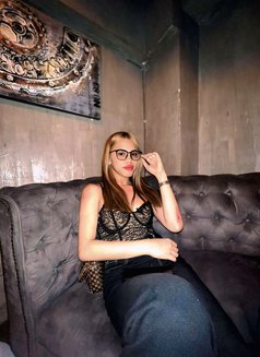 𝑧𝑧𝑦𝑔𝑢𝑟𝑙𝑠 - Transsexual escort in Manila Photo 7 of 7
