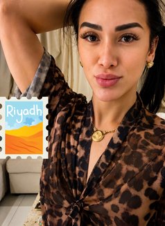 مرحبا مليون. مها رجعت. رمسني عالواتساب - Masajista in Riyadh Photo 1 of 10