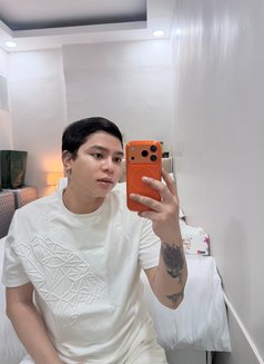 انا استطيع التحدث باللغة العربية - Acompañantes masculino in Manila Photo 6 of 7