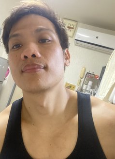 ブレン - Male escort in Tokyo Photo 4 of 6
