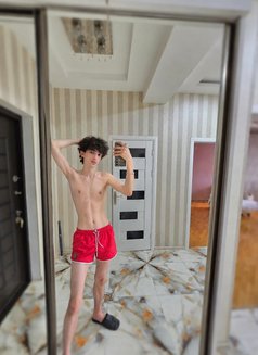 ⚜️Ⓐ︎Ⓛ︎Ⓘ︎Ⓚ︎Ⓗ︎Ⓐ︎Ⓝ︎⚜️ - Male escort in İstanbul Photo 13 of 16