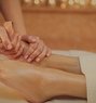 Massage at home - Acompañantes masculino in Dubai Photo 1 of 6