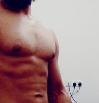 جوي كل شي - Acompañantes masculino in Muscat