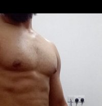 جوي كل شي - Male escort in Muscat