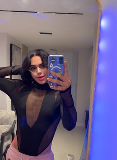 بدوري فالرياض - Male escort in Riyadh Photo 7 of 11