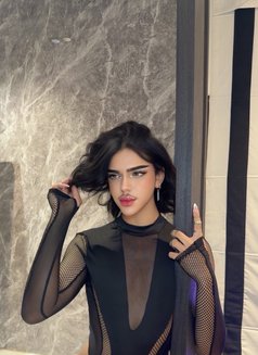 بدوري فالرياض - Male escort in Riyadh Photo 8 of 11