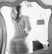 𝐴𝑛𝑛𝑒𝑙𝑖𝑒𝑠𝑒 - escort in Yokohama