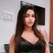 Riya sexy - Transsexual escort in Mumbai Photo 1 of 14