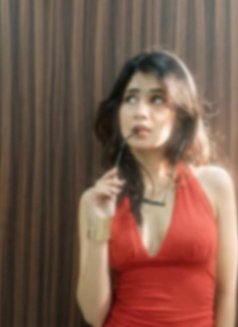 𝗣𝗿𝗮𝗰𝗵𝗶 ( 𝗡𝗼 𝗜𝗻𝗰𝗮𝗹𝗹 ) - puta in Bangalore Photo 5 of 14